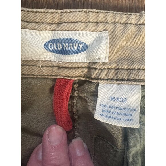 Old Navy Cargo Pants Y2K  Mens Olive VTG Wide Relaxed Skater 36”x28”  Distressed - Picture 4 of 9